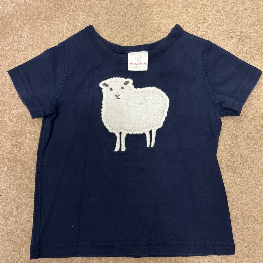Hannah Andersson navy blue tee with fuzzy lamb